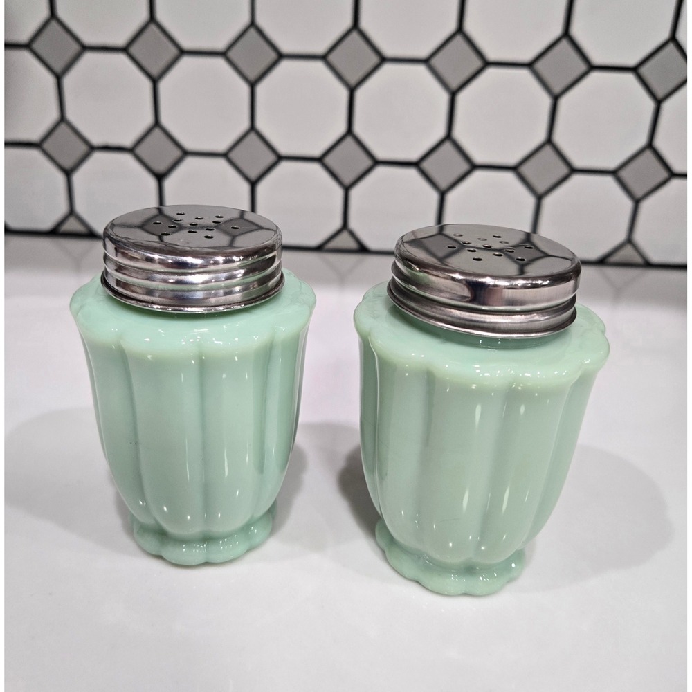 Pioneer Woman Jadeite Salt and Pepper Shaker Set Green Milk Glass Fluted Design
